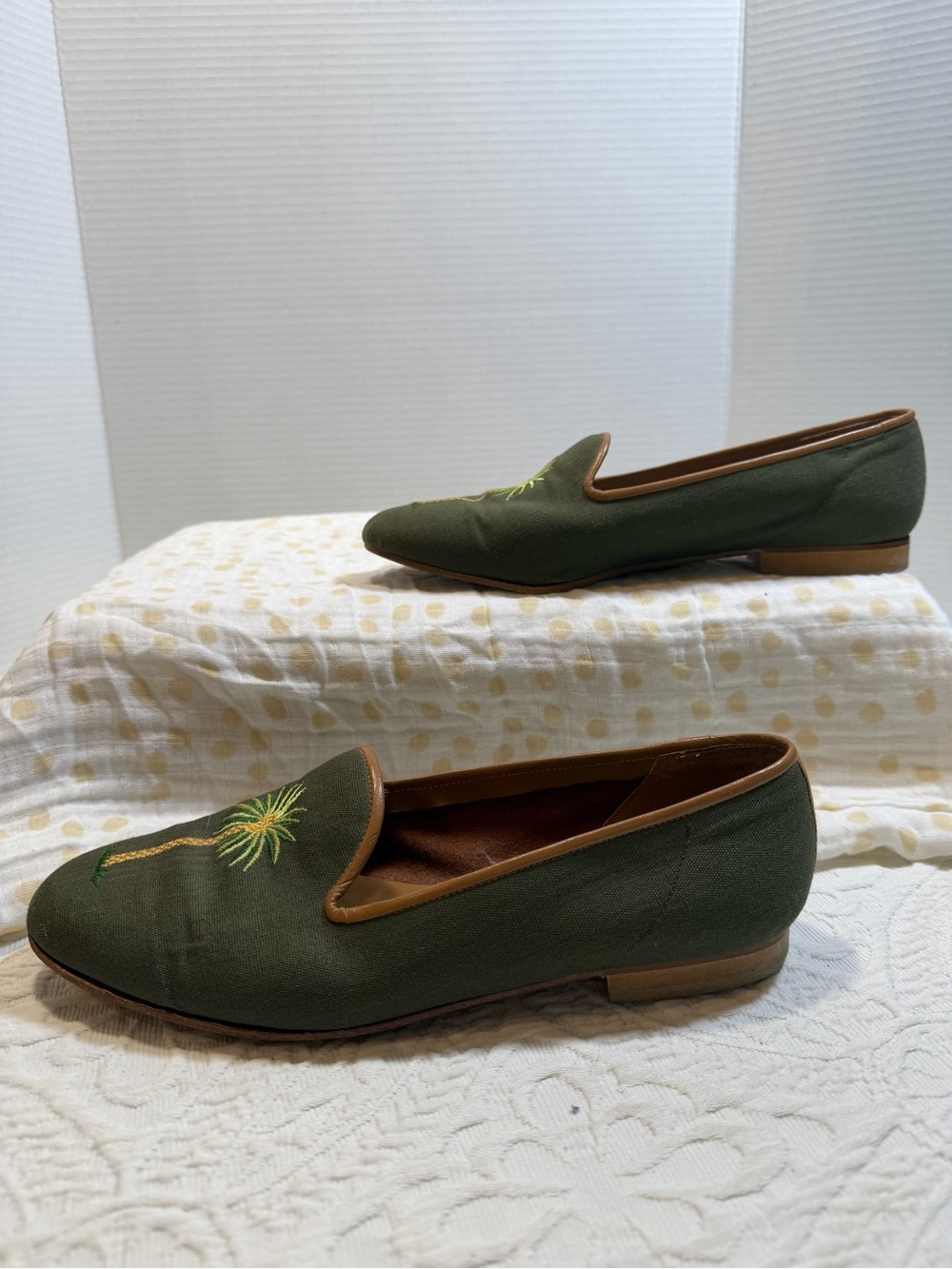 ZALO Euro Summer embroidered Palm Tree Olive Slip-On Canvas Loafer women’s 9